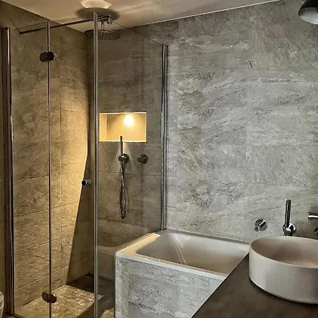 Appartement Moderne Avec Vue Panoramique A Proche De Montreux