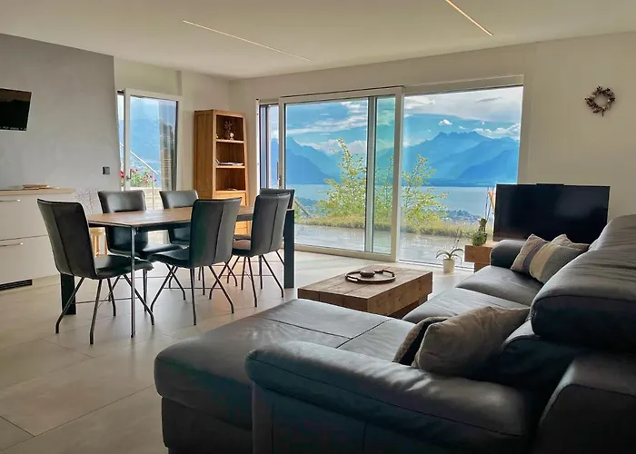 Moderne Avec Vue Panoramique A Proche De Montreux Apartment Jongny