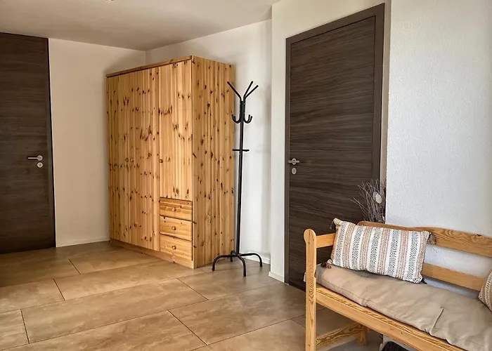 Moderne Avec Vue Panoramique A Proche De Montreux *